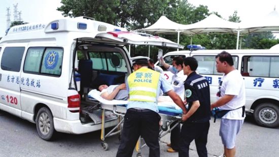 廣州救護(hù)車的容量配置，成社會(huì)關(guān)注問題01