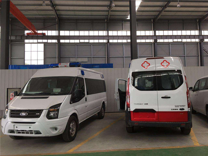 救護(hù)車購(gòu)買的時(shí)候注意事項(xiàng)有哪些？這一點(diǎn)非常重要02